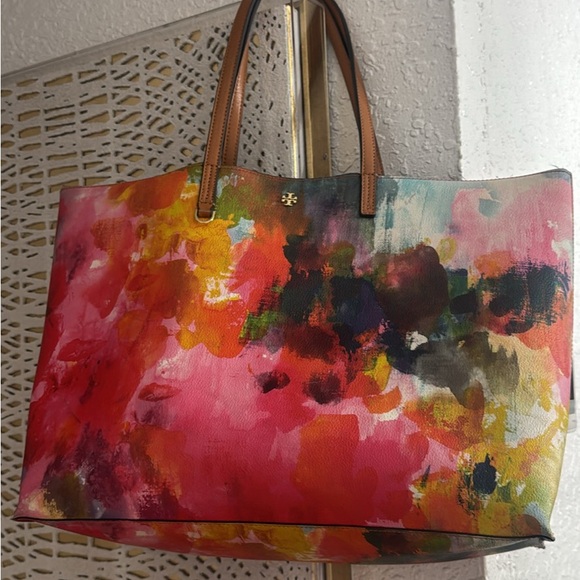 Tory Burch Handbags - Tory Burch Vibrant Artistic Tote